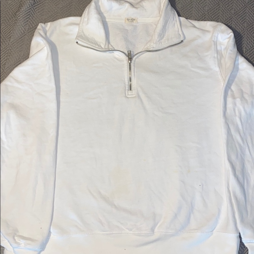 White brandy Melville sweater